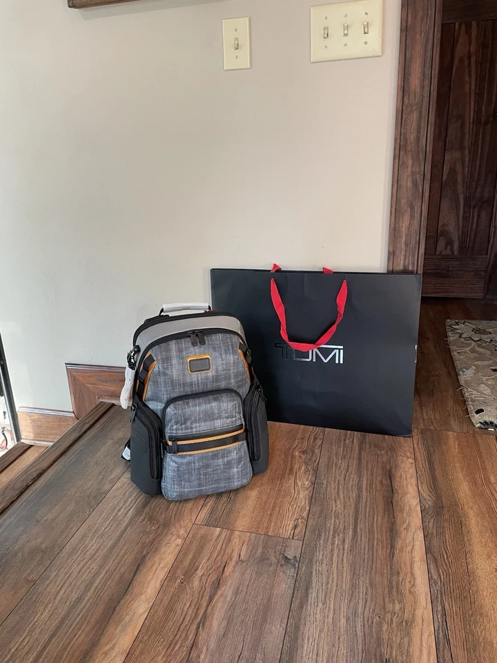 NUEVA Mochila de Navegación Tumi Alpha Bravo, Acero 0232793STL $595 Foto 1 de 4