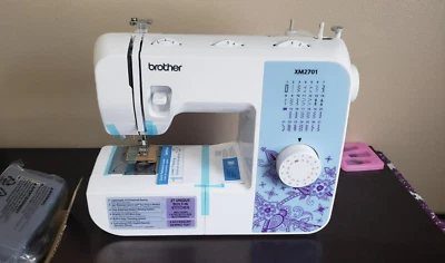 Máquina de Coser XM2701, Ligera, Completa, 27 Puntadas, 6 Pies Incluidos Foto 1 de 4