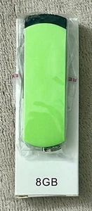ORDINATEUR CLÉ USB MÉGA LOT - VINGT-CINQ UNITÉS 8 & 4 Go en vente prix bas - Photo 1/4