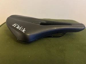 Tempo Argo, Versatile Endurance Road Bike Saddle - Picture 1 of 7