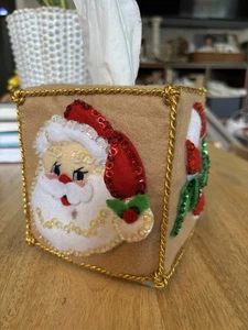 Vintage Adorable Sparkly Christmas Tissue Box Holder Felt & Sequins - Picture 1 of 11