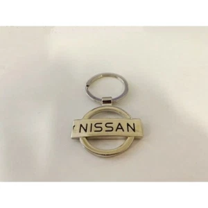 Anillo llavero de metal cromado con logotipo de automóvil Nissan hecho en EE. UU. - Imagen 1 de 1