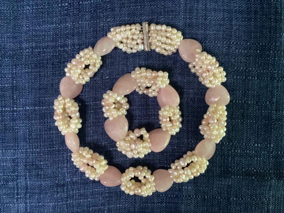 Wempe zartes Set (Kette + Armband) mit Rosenquarz und Süsswasserperlen - Bild 1 von 4