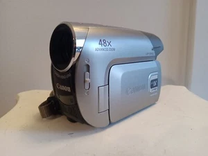 Canon Mini DV ZR950 Camrecorder Silver *Untested* - Picture 1 of 12