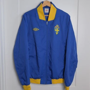 Schweden Umbro Fußball Trainingsjacke Mantel Training Windbreaker Top Herren L - Bild 1 von 15