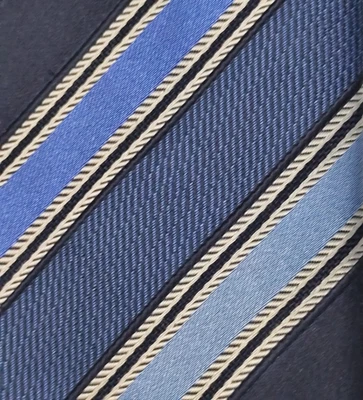 Corbata de seda tejida a rayas Ermenegildo Zegna para hombre hecha en Italia ancho 3,5" Foto 1 de 4