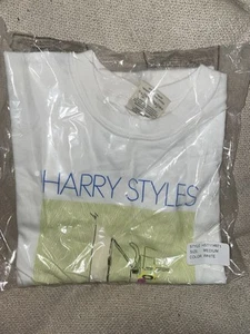 Harry Styles Harry’s House One Direction Rare Medium Abstract Merch Tee Shirt - Picture 1 of 5