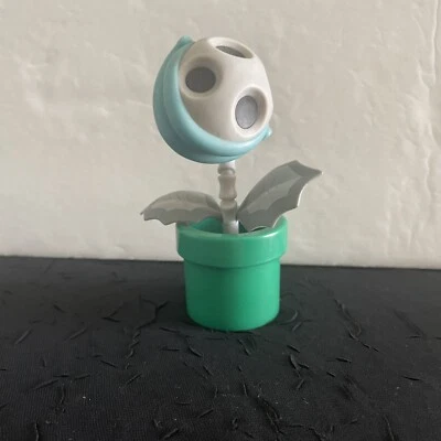 Figura Planta Piraña Nintendo 4.5" (AP) Foto 1 de 4