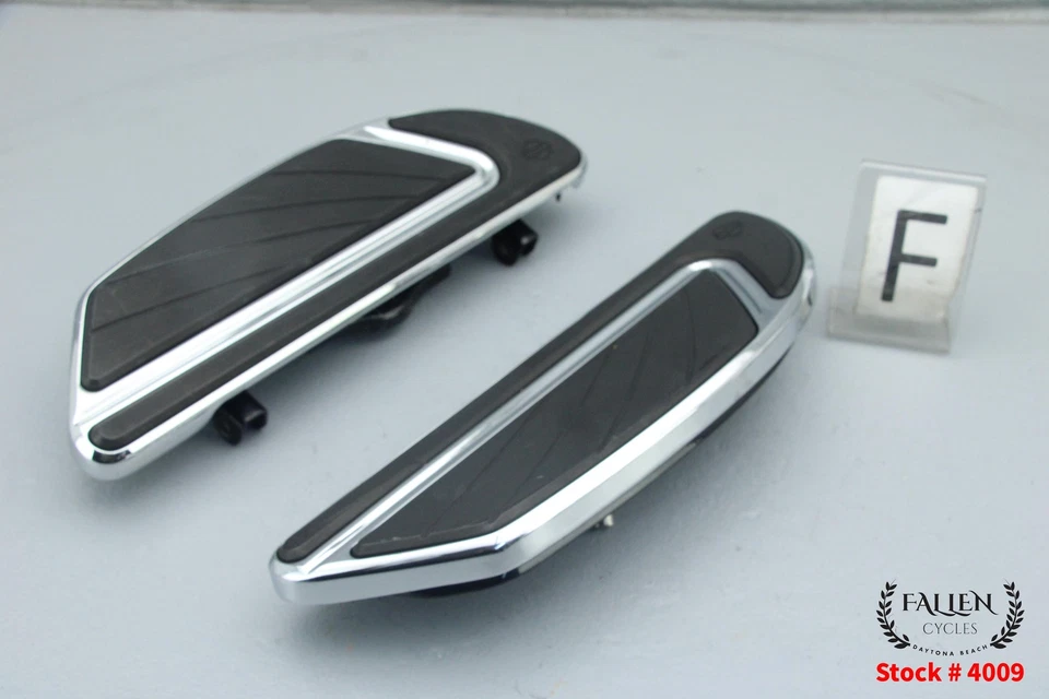 Harley Electra Glide CVO 2017 juego de estriberas y almohadillas Airflow cromado Foto 1 de 4