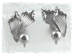 VINTAGE BOYD BOND .925 STERLING SILVER, DECORATIVE LEAF EARRINGS, SCREW BACKS - Picture 1 of 4