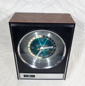 VTG HOWARD MILLER QUARTZ OPERATED WORLD TIME CLOCK 7RW001 FAUX WOOD NOT WORKING - Picture 1 of 14