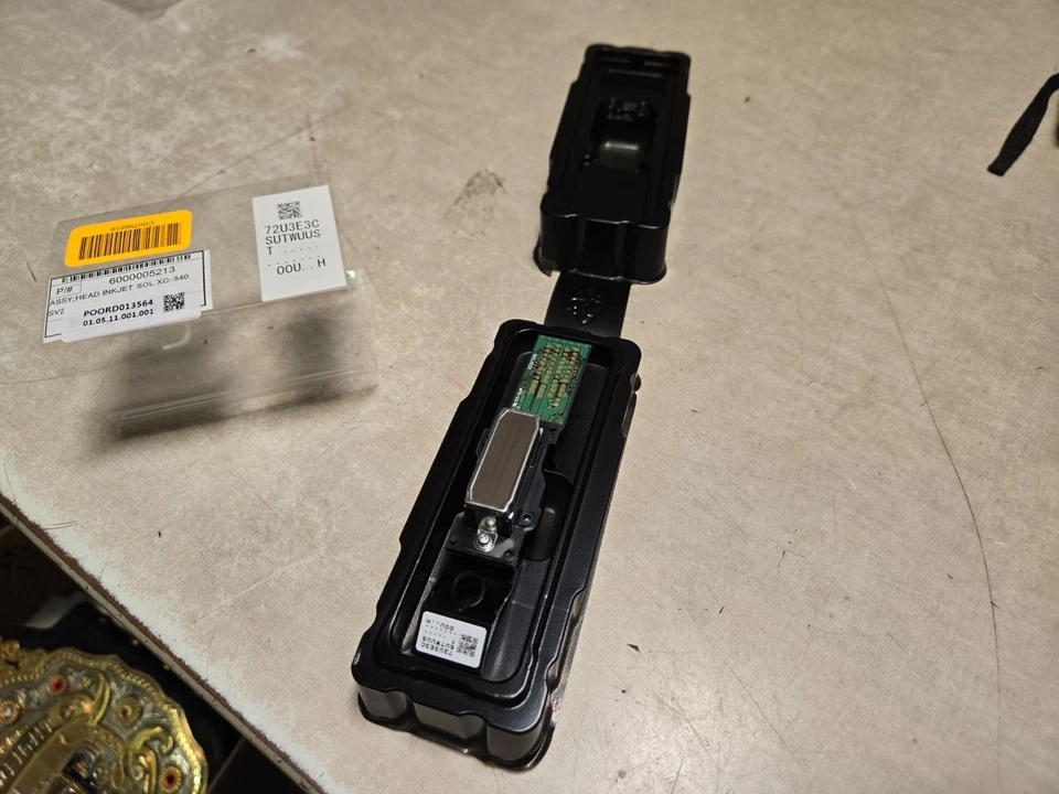 EPSON DX4 Print Head Roland RS640 JV3-160sp Print Head DX4 Print Head 6000005213 - Image 1 of 4