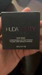 Huda Beauty Easy Bake Loose Powder 20g / .71 oz New in Sealed Box - Coffee Cake