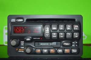 01 02 03 04 05 Pontiac factory CD cassette player radio stereo Delco GM 10318439 - Picture 1 of 11