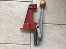 LEE CLASSIC SINGLE STAGE RELOADING PRESS