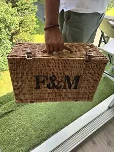 New Fortnum And Mason (F&M) Picnic Large Hamper - Picture 1 of 3