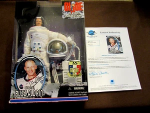 BUZZ ALDRIN APOLLO 11 NASA SIGNED AUTO 35 YEARS OF BUZZ ALDRIN GI JOE ZARELLI LT - Picture 1 of 4