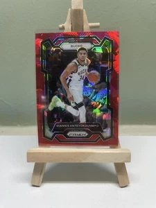 2023-24 PANINI PRIZM GIANNIS ANTETOKOUNMPO RED CRACKED ICE PRIZM BUCKS - Picture 1 of 2