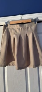 IZOD Approved School uniform Pleat Skirt/Skort 14.5 NWOT Khaki ￼ - Picture 1 of 5