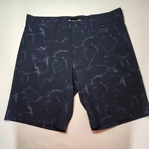TRAVIS MATHEW SHORTS 32 POLYESTER SPANDEX BLEND BLUE PRINTED - Picture 1 of 13