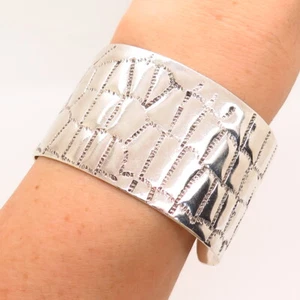 925 Sterling Silver Vintage Mexico Textured Design Wide Cuff Bracelet 6.5" - Picture 1 of 4