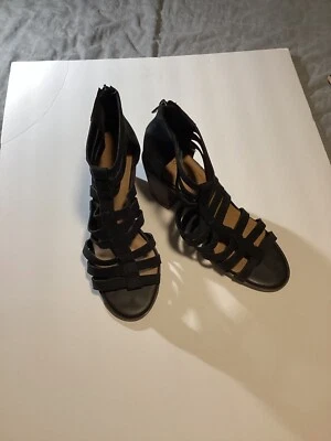 LUCKY BRAND SIZE 8.5 KYNDRAH STRAPPY BLACK BLOCK HEEL SANDALS  - Image 1 of 4