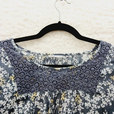 Blusa Talla L Gris Amarillo Ditsy Floral Crochet Doble Volantes Bloomcore Caprichosa Foto 1 de 4