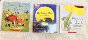 Posten von drei Scholastic Softcover Büchern - Bild 1 von 7