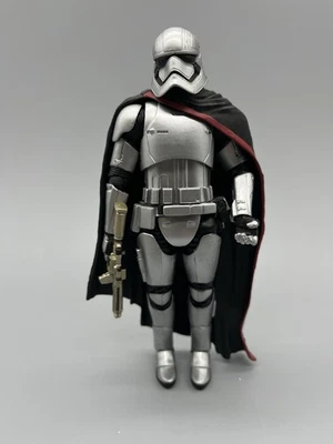 Figura de acción Hasbro Star Wars Episodio VII Serie Negra Capitana Phasma de 6 pulgadas Foto 1 de 2