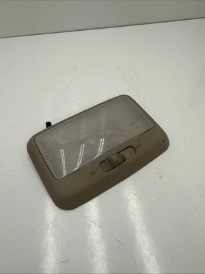 Honda Accord Lx 2000 techo trasero luz beige usado B235-10 Foto 1 de 4