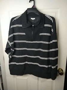 Maurices Woman 1X Willowsoft Sweatshirt Grey White Striped 1/4 Zip - Picture 1 of 11