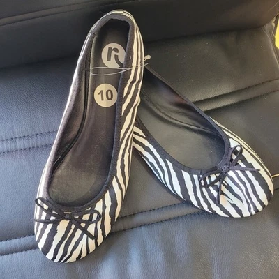 NEW REPORT Vintage Y2K Zebra Print Ballet Flats 10 Black White Slip On Shoes 90s - image 1 of 4