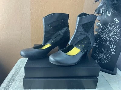 BC Footwear Talla 9 Negro Cuero Recorte al Tobillo Espalda Cremallera Botines Botines Foto 1 de 4