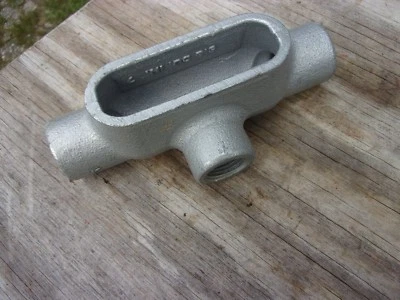 COOPER Crouse & Hinds 1/2" 3 Way T 17 Form IMC Rigid Iron Conduit Body Tee Junction USA