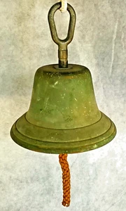 Antike Messing Schulglocke 6"×8" Zoll H. 8" W. Land Bauernhof hängen schwer 12 Pfund. - Bild 1 von 11