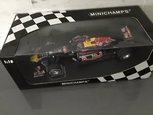 1/18 Vettel World Champion 2011 Japan GP Winner Red Bull RB7 Minichamps - Picture 1 of 8