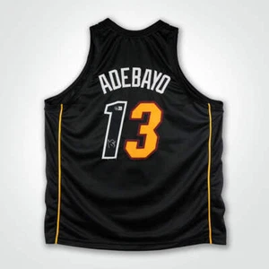 Camiseta deportiva de baloncesto estilo profesional negra firmada por Bam Adebayo - Imagen 1 de 3