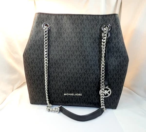 Michael Kors Medium Leather Jet Set Chain Messenger Bag Excellent - Picture 1 of 8