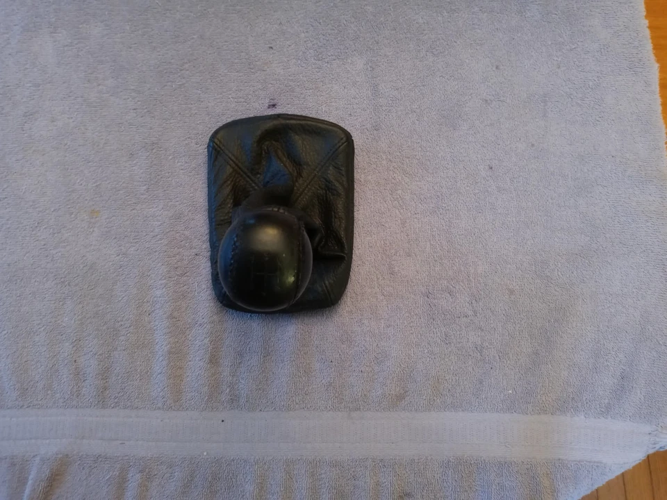 Saab 9-5 1999-09 OEM arranque de cambio de marchas y perilla manual transmisión de 5 velocidades cuero Foto 1 de 4