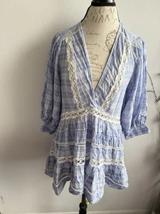 Top Campesino Free People Boho Cottagecore Talla Med Cuello en V Encaje Volantes Azul Claro - Imagen 1 de 7
