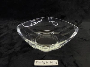 VINTAGE TIFFANY & CO. FINE GERMAN CRYSTAL CENTERPIECE/SERVING BOWL 6.5” Clean! - Picture 1 of 7