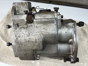 Land Rover Series 1 1954 to 1958 Matched Gearbox Casing & Top Plate 269960 - Picture 1 of 19