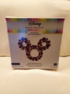 Disney Magic Holiday Mickey Mouse Lighted Pine Cone Wreath - NEW