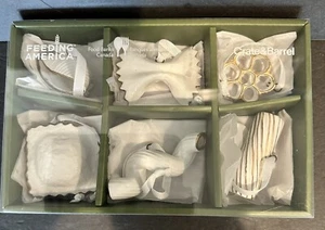 Ornament Crate & Barrel Papa Leo’s Pasta Christmas Set Of 6 - Picture 1 of 4