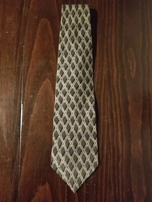 Corbata de cuello Honors para hombre 100 % seda hecha en EE. UU. patrón clásico de diamantes Foto 1 de 3