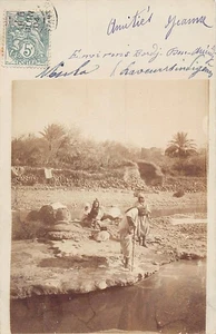 Algérie - Environs de Bordj-Bou-Arréridj - Laveuses - CARTE PHOTO Année 1904 - Picture 1 of 2