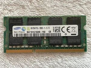 Samsung 16GB (2 x 8GB) PC3-12800 (DDR3-1600) Memory (M471B1G73QH0-YK0) - Afbeelding 1 van 1