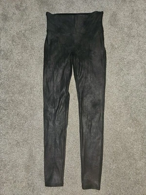 Leggings femininas Spanx de couro sintético forrado de lã, tamanho M - Preto - Imagem 1 de 4