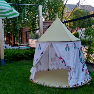 Kid Tent House Princess Castle 123*116 cm Presents Hang Flag Children Play Tents