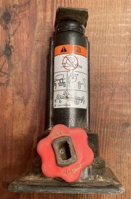 97-04 Ford F150 E150 Econoline Neumático de repuesto Gato de botella OEM Fábrica YL5A17080AA Foto 1 de 4